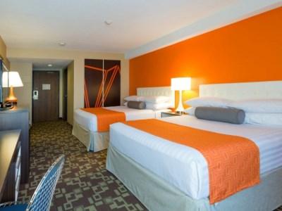 Hotel Howard Johnson Plaza By Wyndham By The Falls Niagara Falls