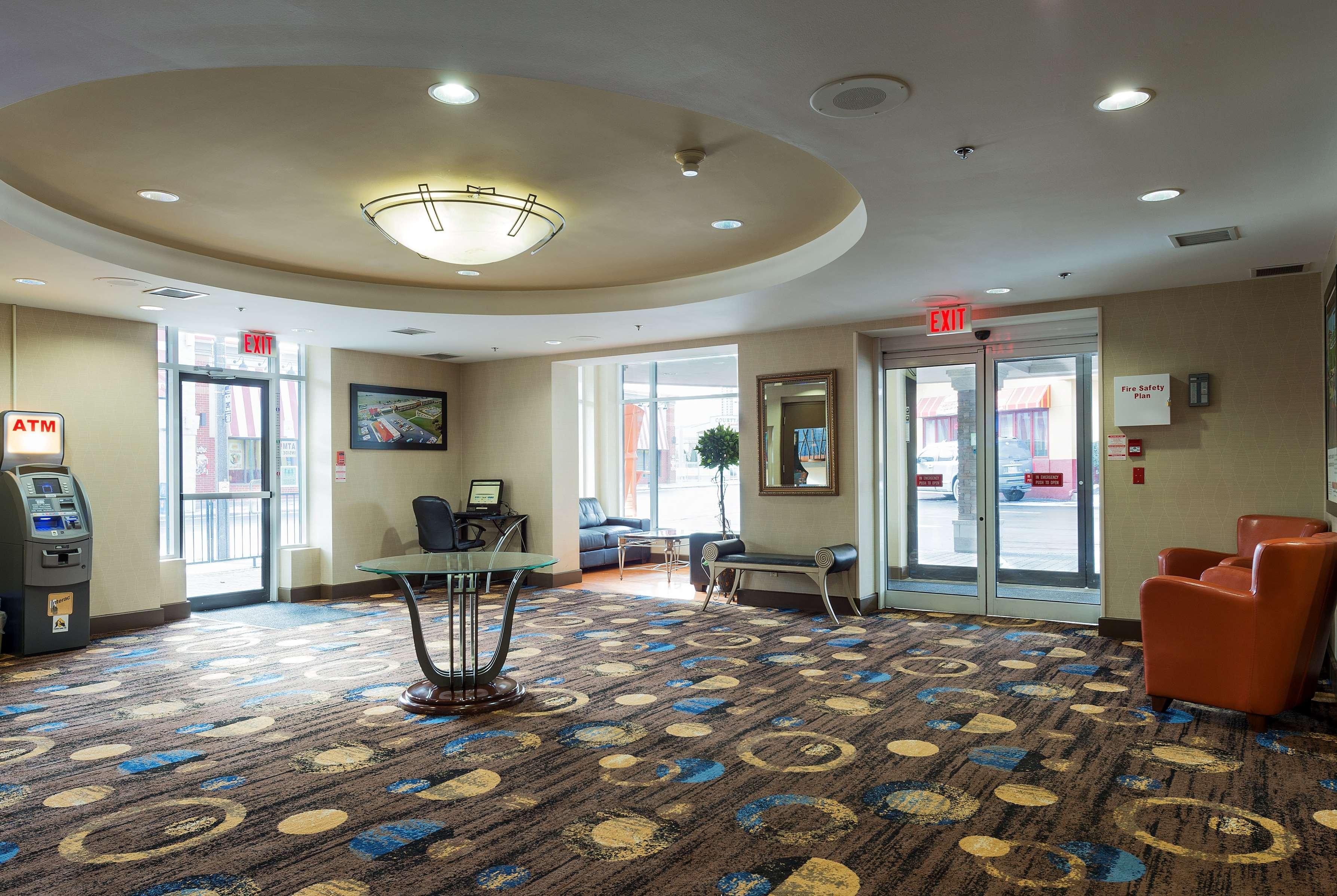 Howard Johnson Plaza By Wyndham By The Falls Niagara Falls